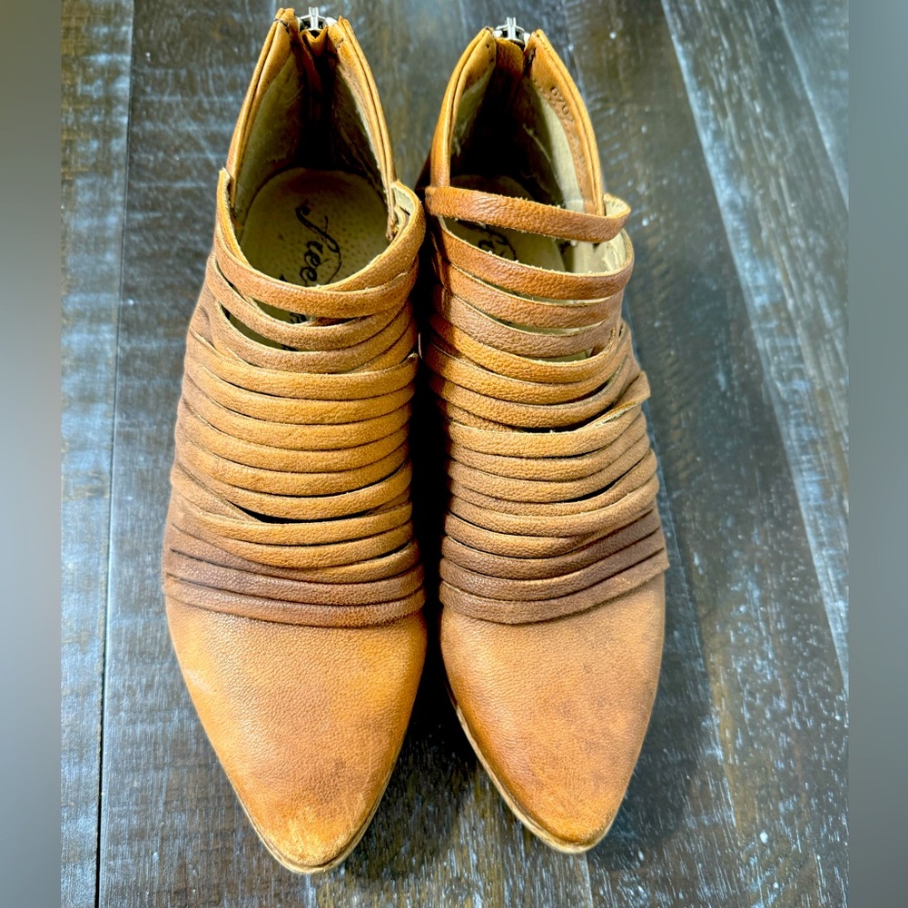 Free People Boho Booties. Sz 8